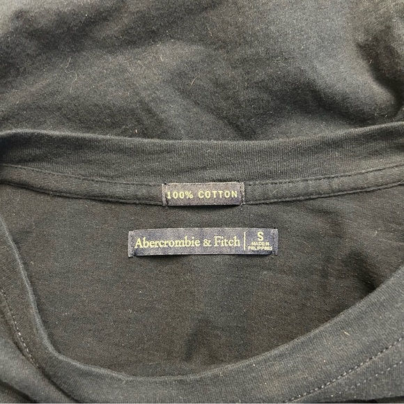 Abercrombie & Fitch Navy Blue Logo Tape Cotton Cropped T-Shirt, Size Small - Picture 10 of 10